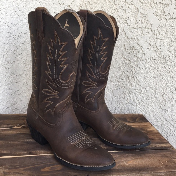Ariat Shoes - Ariat Heritage Leather Cowboy Boots 8.5 - 9